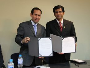 Iglesia Adventista firma convenio por la calidad educativa