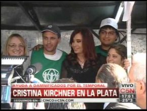 Lavarropa Solidario de ADRA – Inundaciones en La Plata – Vista de presidenta