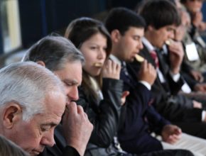 Tesoreros de Uruguay se fortalecen espiritualmente