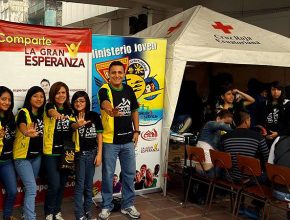 Ecuador: Medios de comunicación destacan donación de sangre de Jóvenes Adventistas