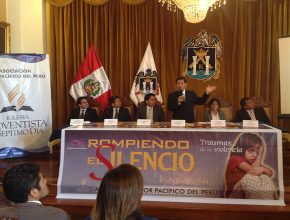 Conferencia de prensa por el proyecto rompiendo el silencio