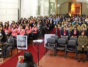 Encuentro de damas capacita a lideresas del ministerio de la mujer