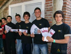 Jóvenes que quieren dar un salto para la vida