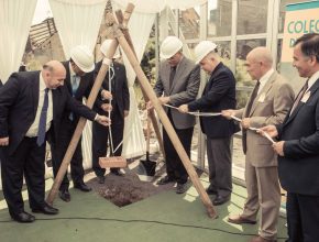 Se colocó la primera piedra delo nuevo colegio adventista de Talcahuano