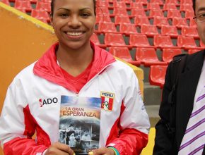 Seleccionada de vóley peruano destaca la Educación Adventista