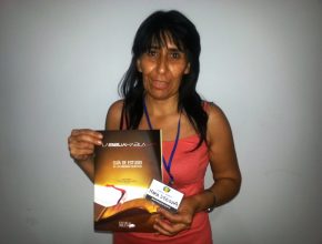 María entrega su vida a Jesús