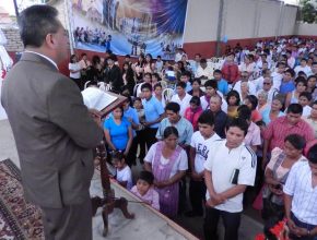 Oriente Boliviano participa de Evangelismo Satelital