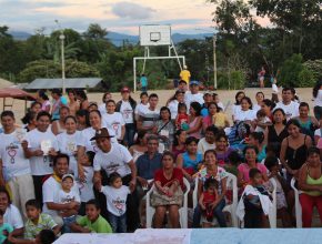 Familias comparten La Única Esperanza en la ciudad de Tarapoto