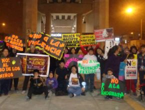 Marcha nocturna contra el turismo sexual concientiza a transeúntes a luchar contra este flagelo