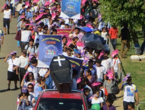 Marcha multitudinaria se desplazó en contra de la violencia en Bolivia