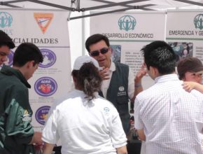 ADRA Chile participa en mega feria de literatura cristiana
