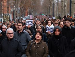 Especialistas analizan cuestión religiosa y comunicacional de los atentados en Francia