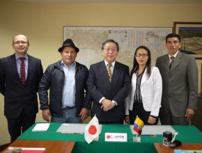 Agencia Adventista firma convenio con Japón para unidad móvil odontológica