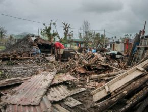 Agencia Adventista presta ayuda a damnificados por ciclón Pam