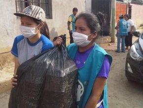Centros de acopio reciben donaciones luego de desastre en Lima, Perú