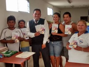 Comunidad en Perú dona terreno para construir un templo adventista