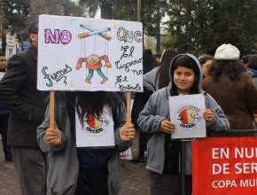 Alumnos de Colegios Adventistas de Concepción en Día Mundial sin Fumar
