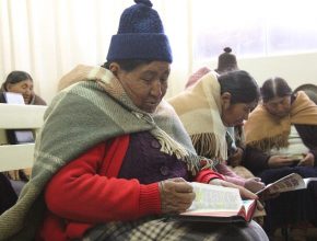 Perú: quechuahablantes y aymarás demuestran compromiso con el estudio de la Biblia