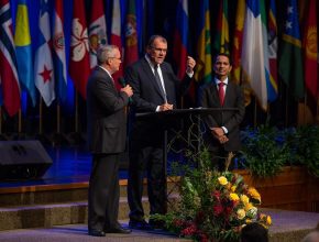 Organización construyó 600 iglesias en Brasil y quiere hacer más en Sudamérica
