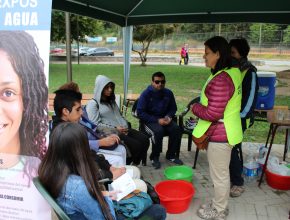 Transeúntes agradecen Feria de la Salud en Concepción