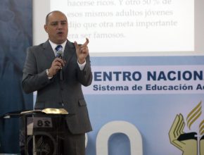 Encuentro nacional fortalece a profesionales de la Educación Adventista en Bolivia