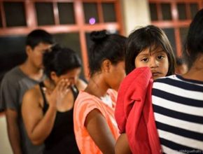 Colegio Adventista del Ecuador se convierte en refugio para damnificados