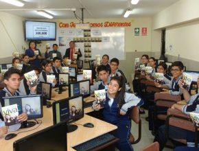 Escolares compartieron 100 000 libros Esperanza Viva por Internet