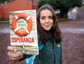 Miles de personas distribuyeron un libro sobre esperanza en Argentina
