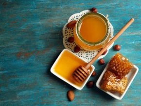 La miel es una fuente rica de energía y nutrientes para el organismo