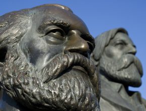 Marxismo y cristianismo son conceptos incompatibles