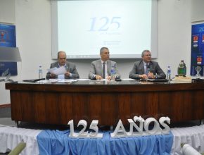 Encuentro de líderes en la Junta Plenaria de la Iglesia en Argentina