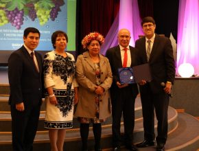 Secretaria adventista de Rapa Nui participa por primera vez de congreso nacional