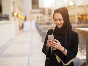 Mensajes por celular llevan el evangelio a todos los continentes