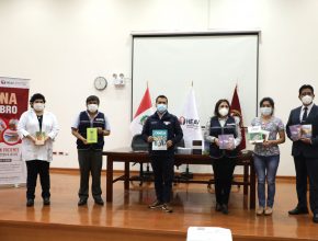Universidad Peruana Unión donó 400 libros a Hospital especializado para pacientes con COVID-19