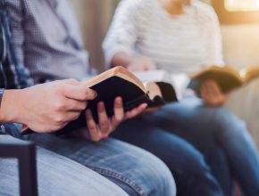 Actualización y contextualización de la Biblia: ¿qué necesitamos entender?