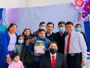 Jóvenes SVA realizan un “Mission trip” para evangelizar Potosí y Oruro.