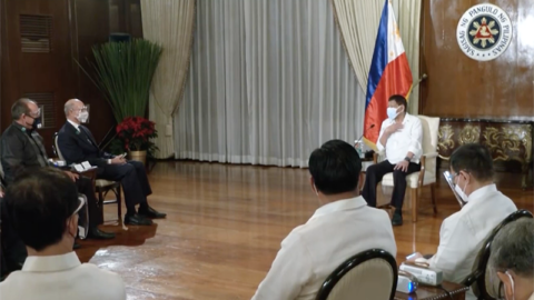 Líder mundial adventista visita al presidente de las Filipinas