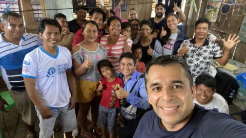 Radio Nuevo Tiempo cambia vidas en plena selva peruana
