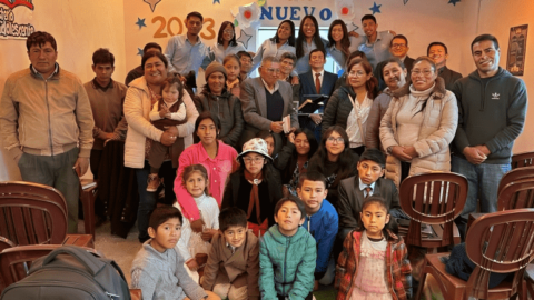 Voluntarios peruanos y brasileños logran formar una iglesia en Quillahuata, Perú
