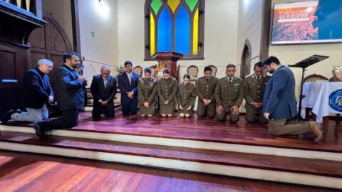La Iglesia Adventista de Iquique rinde homenaje a Carabineros de Chile