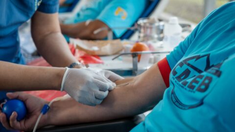 Universidad Peruana Unión organiza campaña de donación de sangre “Vida por Vidas” en el Congreso de la República