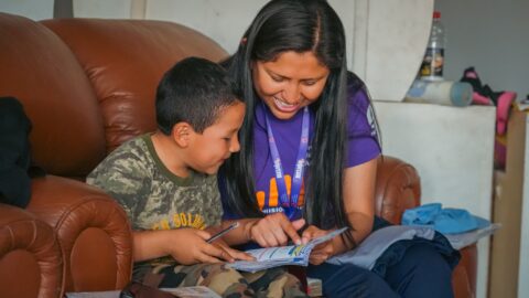 Comunidad de Huaura recibe ayuda social y mensaje de la Palabra de Dios en Mission Trip adventista