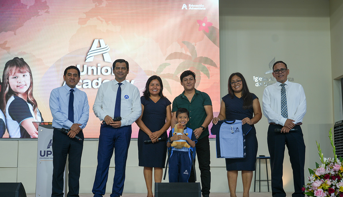 Universidad Adventista en Perú impulsa la educación bilingüe en la región San Martín