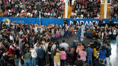 Campaña de evangelismo reúne a más de 8.000 personas en Buenos Aires