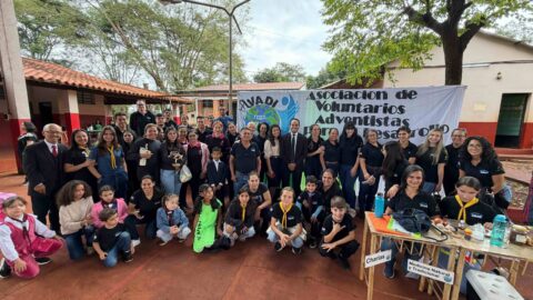 Voluntarios transforman comunidades a través de salud y esperanza