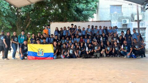 Educación Adventista en Ecuador fortalece una cultura de servicio con voluntarios internacionales