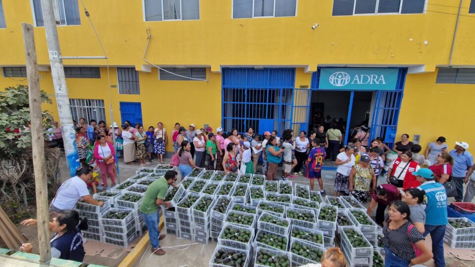 Proyecto de ADRA Perú entrega más de 100 toneladas de alimentos 