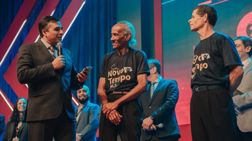 Bautismos durante el Sintonize 2026