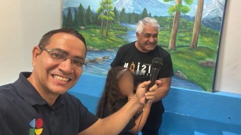 Niños y adolescentes llevan esperanza y el evangelio a barrios de Uruguay