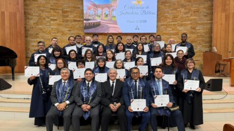 Más de 260 instructores bíblicos de Chile reciben certificación respaldada por Andrews University